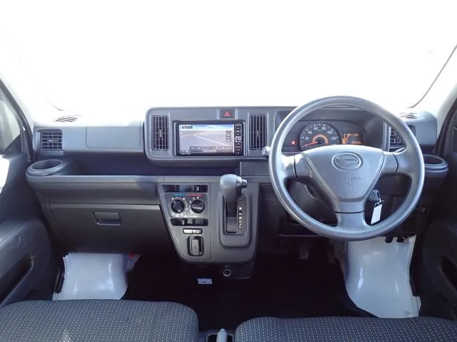 ダイハツ ハイゼットカーゴ