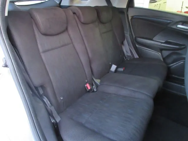 シャトル ハイブリッド(ホンダ)の車両写真