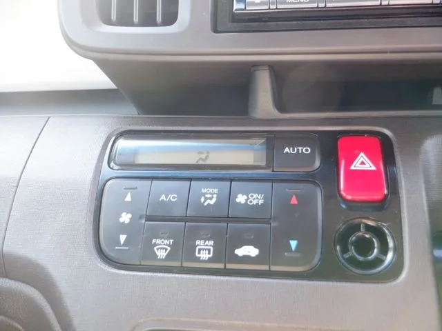 N-ONE(ホンダ)の車両写真