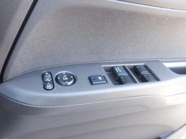 N-ONE(ホンダ)の車両写真