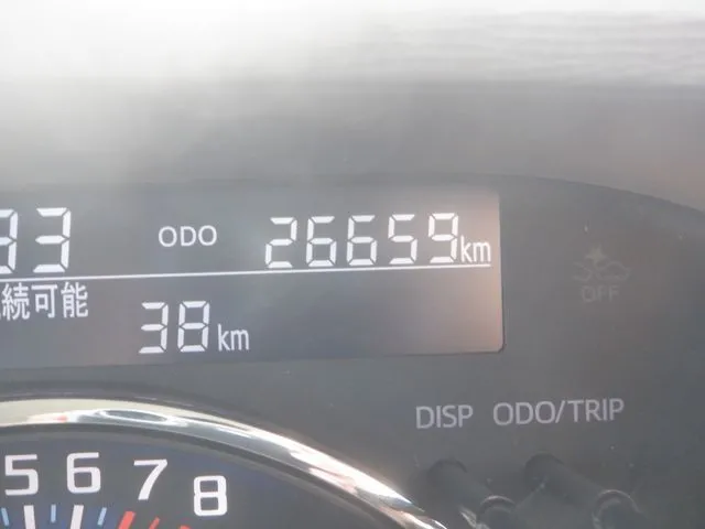 タント カスタム(ダイハツ)の車両写真