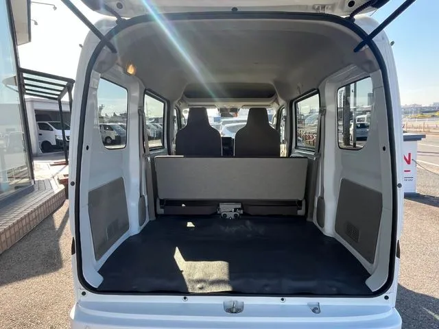 スズキ　エブリイバン