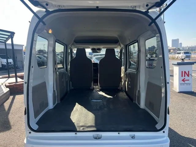 スズキ　エブリイバン