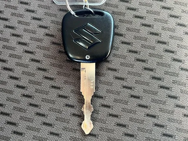 スズキ　エブリイバン