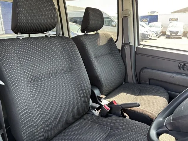 ダイハツ　ハイゼットカーゴ