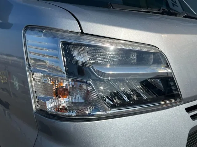 ダイハツ　ハイゼットカーゴ