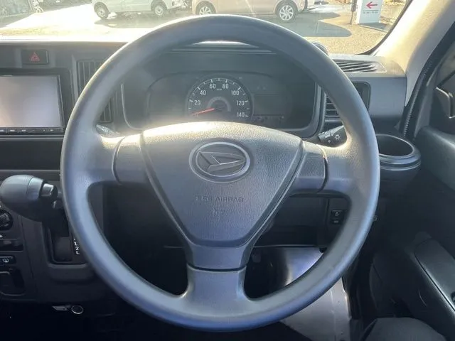 ダイハツ　ハイゼットカーゴ