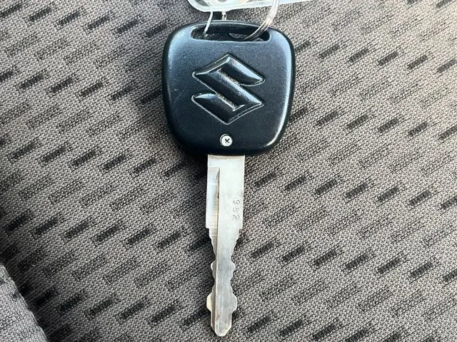 スズキ　エブリイバン