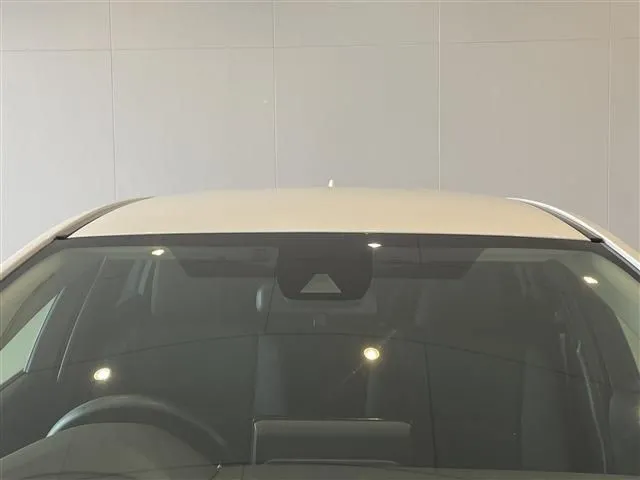 トヨタ カローラ ツーリング ハイブリッド