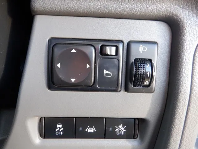 NV200バネットワゴン(ニッサン)の車両写真