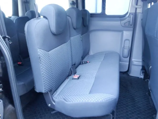 NV200バネットワゴン(ニッサン)の車両写真