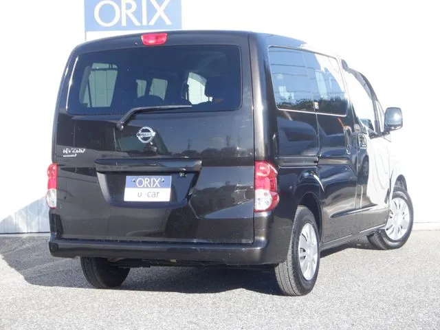 NV200バネットワゴン(ニッサン)の車両写真