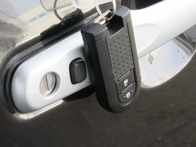 パッソ 4WD(トヨタ)の車両写真