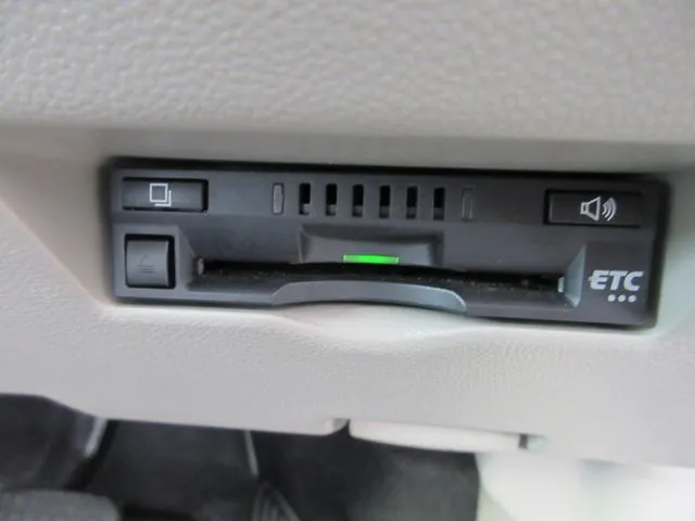 パッソ 4WD(トヨタ)の車両写真