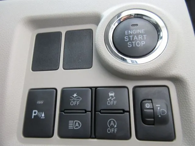 パッソ 4WD(トヨタ)の車両写真