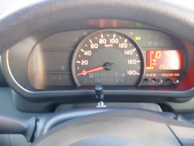 パッソ 4WD(トヨタ)の車両写真