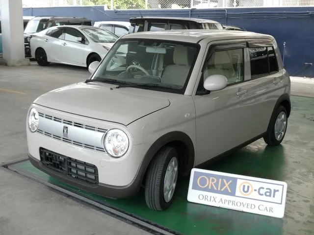 アルト　ラパン（スズキ）の車両写真