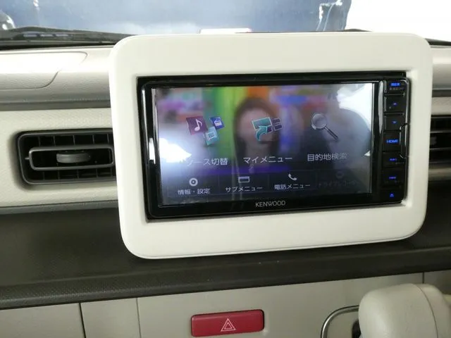 アルト　ラパン（スズキ）の車両写真