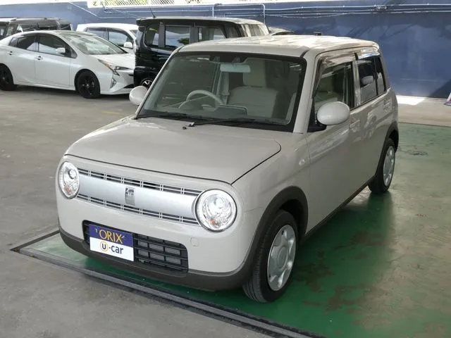 アルト　ラパン（スズキ）の車両写真