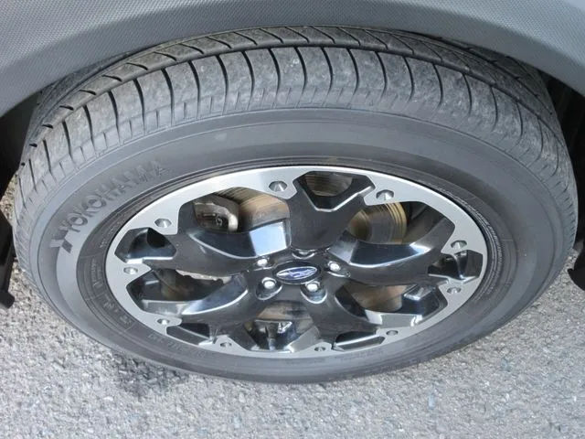 SUBARU XV(スバル)の車両写真