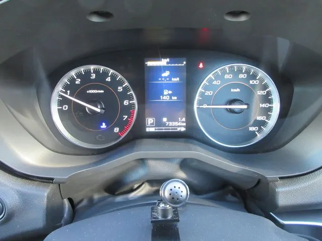 SUBARU XV(スバル)の車両写真