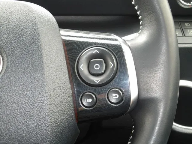 シエンタ(トヨタ)の車両写真