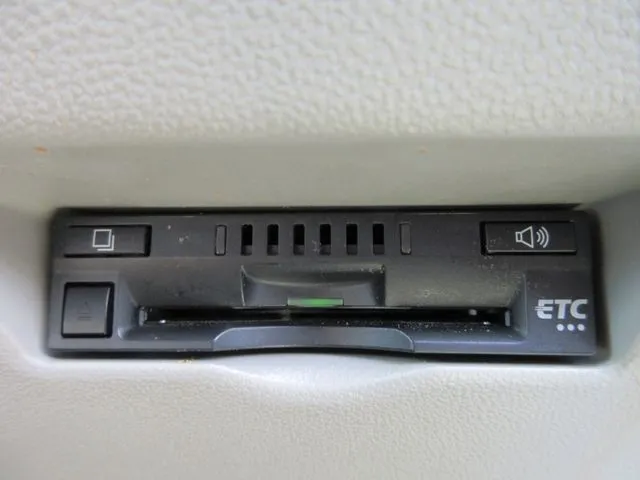 パッソ 4WD(トヨタ)の車両写真