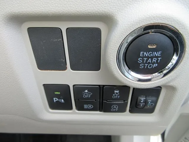 パッソ 4WD(トヨタ)の車両写真