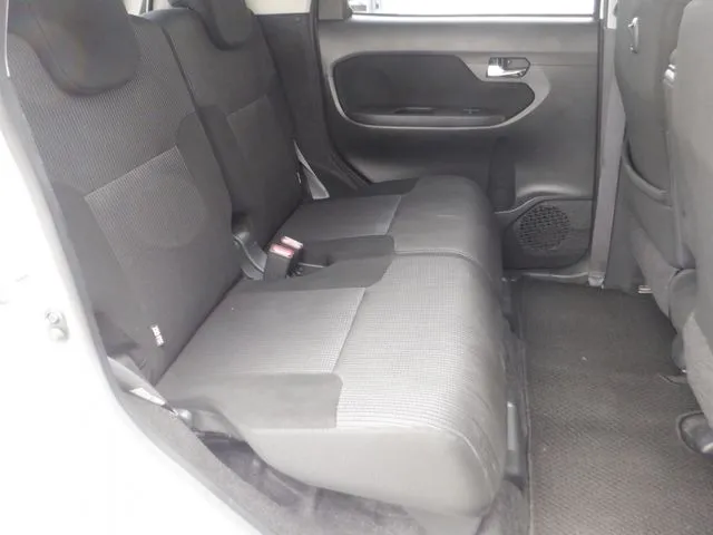 ムーヴ　４ＷＤ（ダイハツ）の車両写真