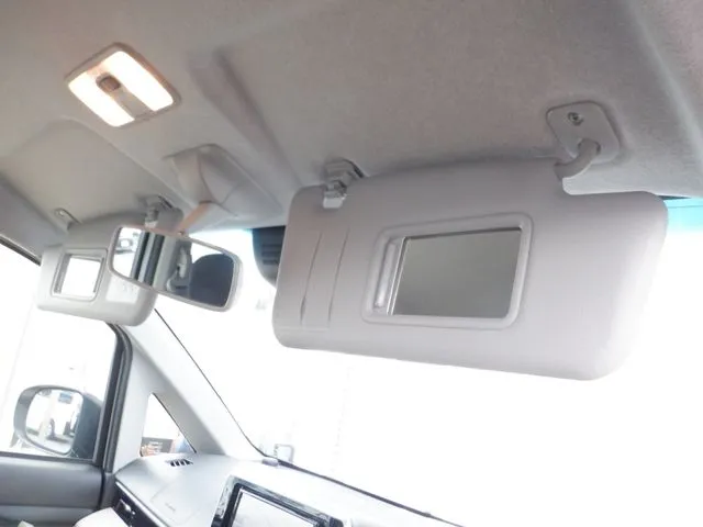 ムーヴ　４ＷＤ（ダイハツ）の車両写真