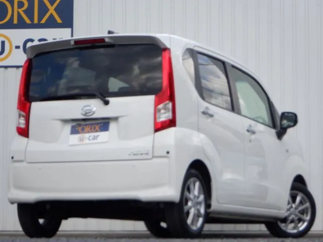 ムーヴ　４ＷＤ（ダイハツ）の車両写真