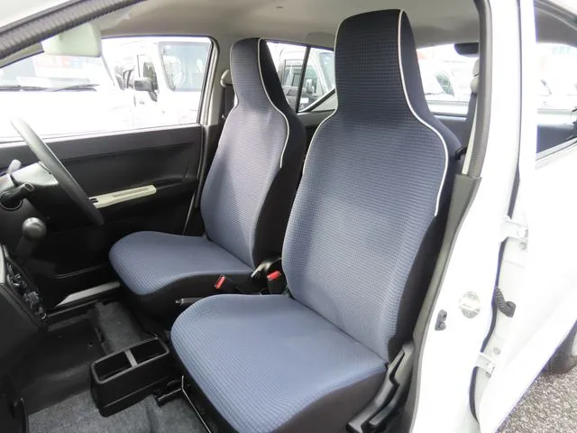 アルト(スズキ)の車両写真