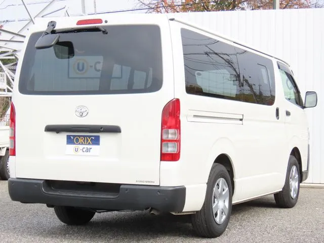 ハイエースバン 1.25t 2WD(トヨタ)の車両写真