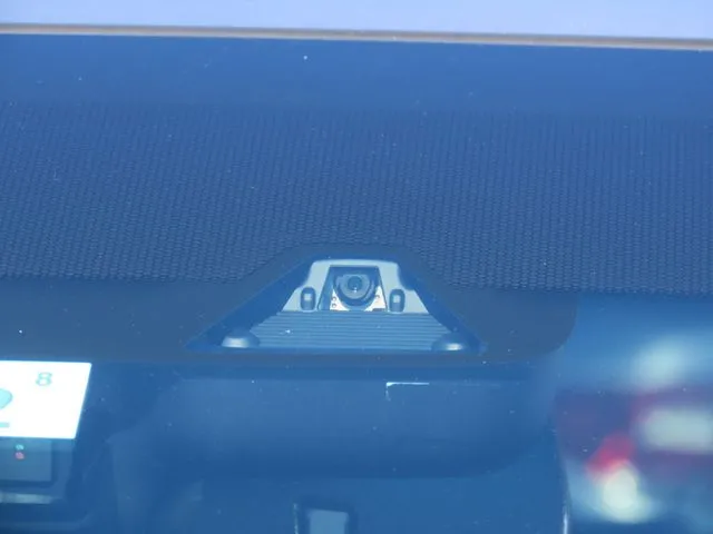 グレイス ハイブリッド(ホンダ)の車両写真