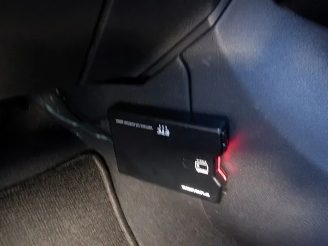 ノート 4WD(ニッサン)の車両写真