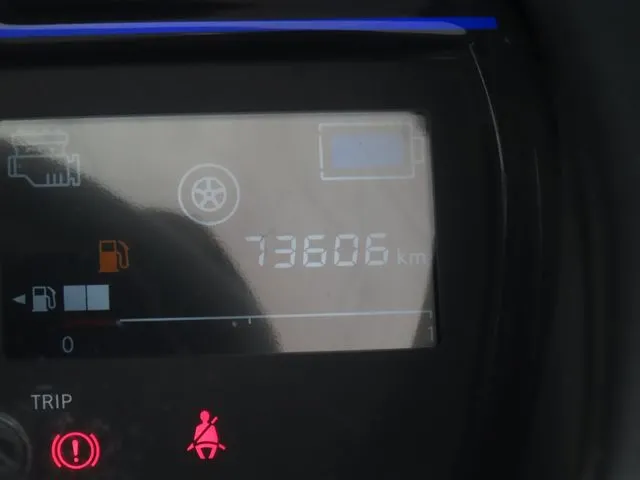 ノート 4WD(ニッサン)の車両写真