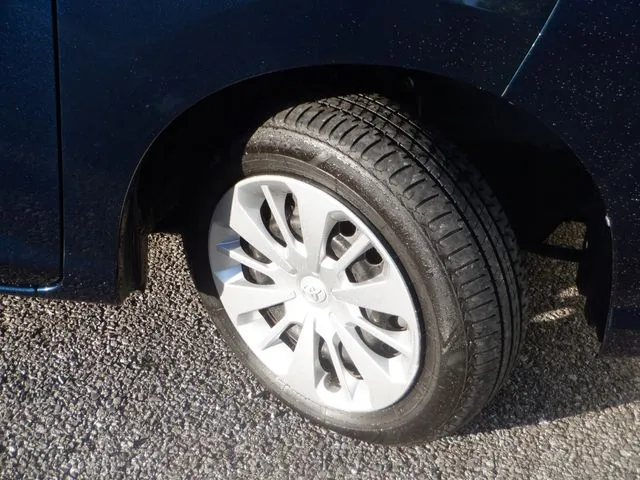 ルーミー(トヨタ)の車両写真