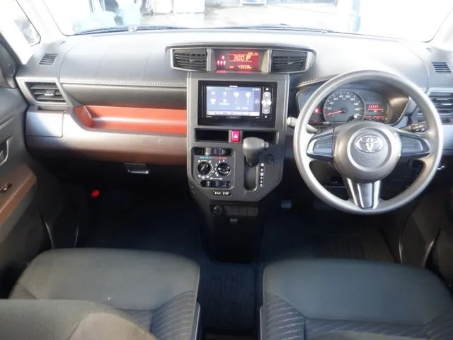 ルーミー(トヨタ)の車両写真