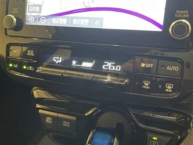 トヨタ プリウス