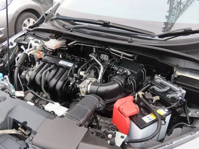 グレイス ハイブリッド 4WD(ホンダ)の車両写真