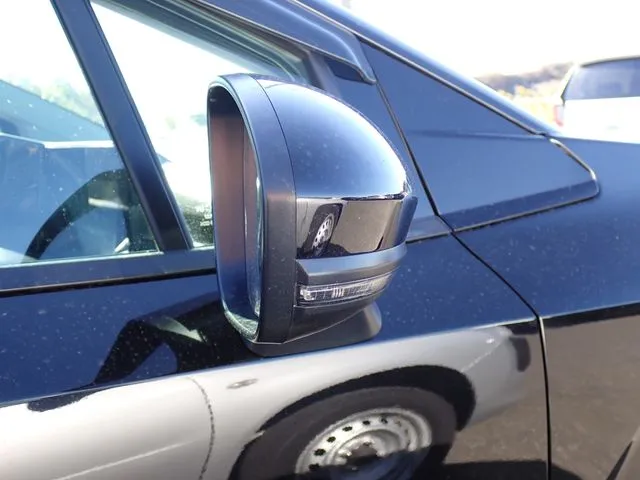 ニッサン ノート 4WD