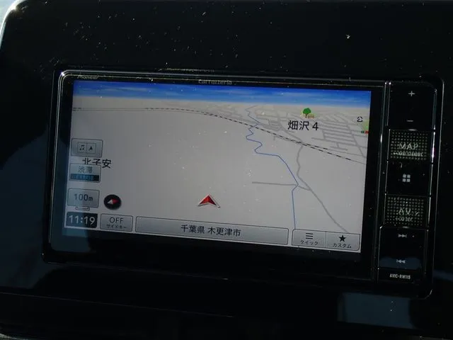 ニッサン ノート 4WD