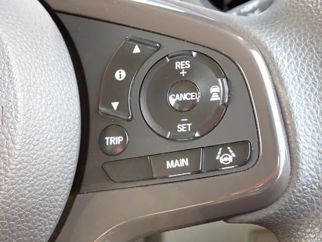 N BOX(ホンダ)の車両写真