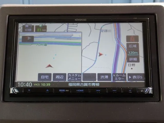 N BOX(ホンダ)の車両写真