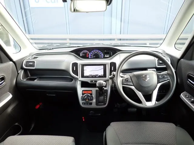 ソリオ（スズキ）の車両写真