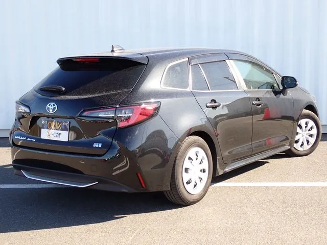 トヨタ カローラ ツーリング ハイブリッド4WD