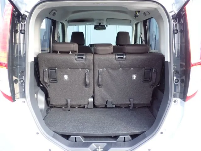 トール（ダイハツ）の車両写真