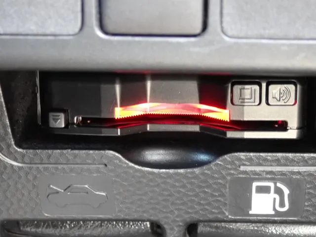 トール（ダイハツ）の車両写真