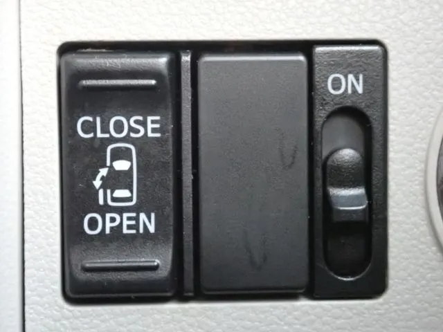 ダイハツ　タント