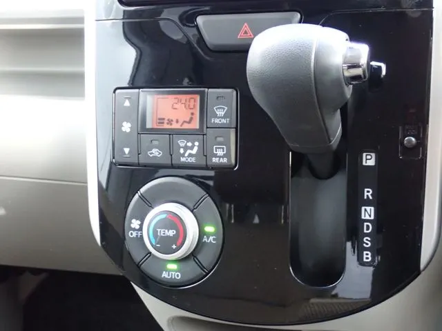 ダイハツ　タント